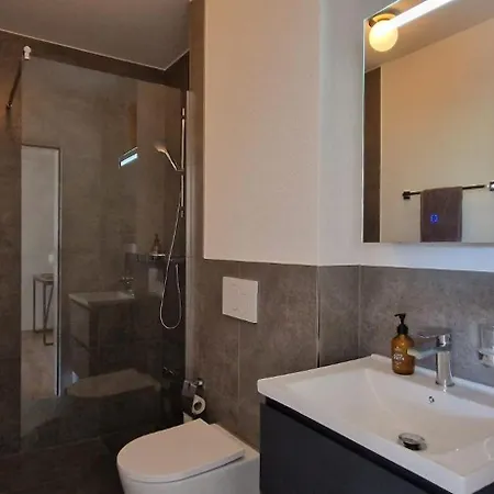 Visionary Hospitality Rothenburg, Lucerne - Premium Apartments With Free Parking, Washer, Kitchen, Terrace, 15' City Exterior photo