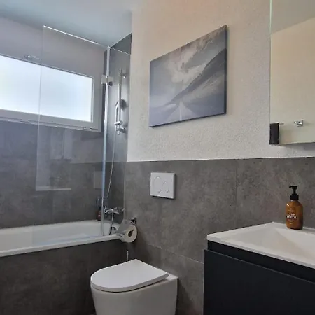 Visionary Hospitality Rothenburg, Lucerne - Premium Apartments With Free Parking, Washer, Kitchen, Terrace, 15' City Exterior photo